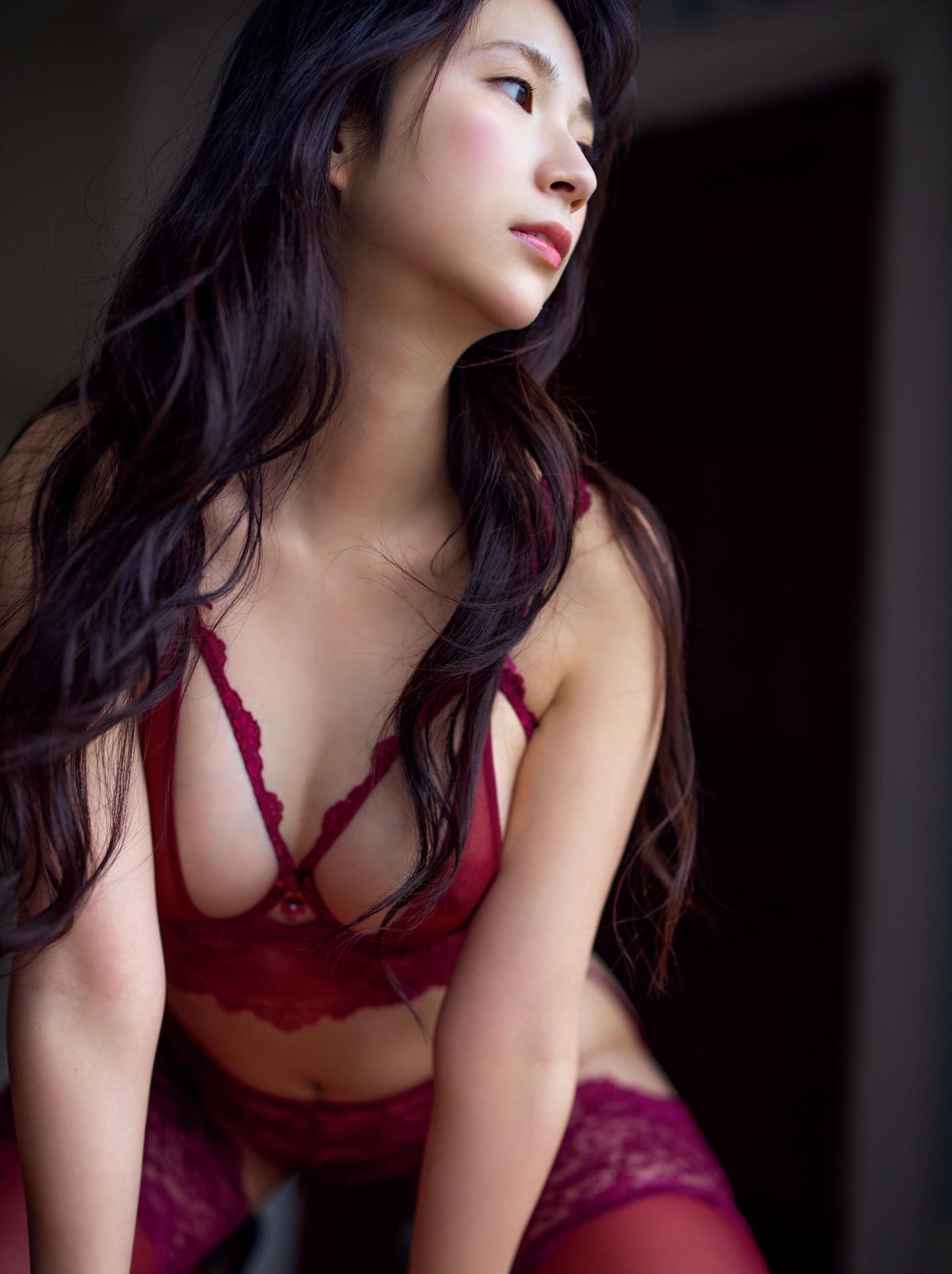 Miho Machiyama 街山みほ, ヌード写真集 『Phantom』 Set.02(38)