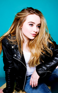 Sabrina Carpenter MroqN4DR_o