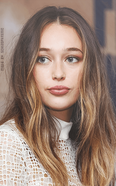 Alycia Debnam-Carey WSwDnGOc_o