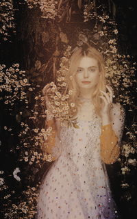 Elle Fanning MWH5hhqr_o