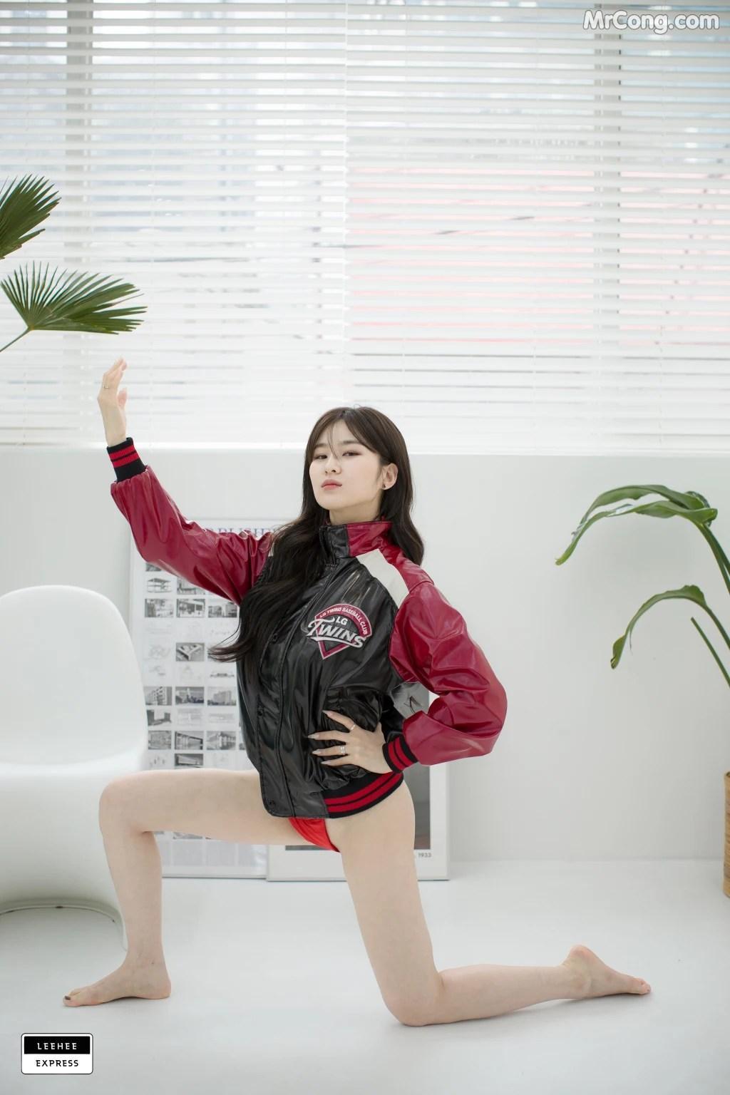 LEEHEE EXPRESS - LERB-009: Woo (42 photos)(4)
