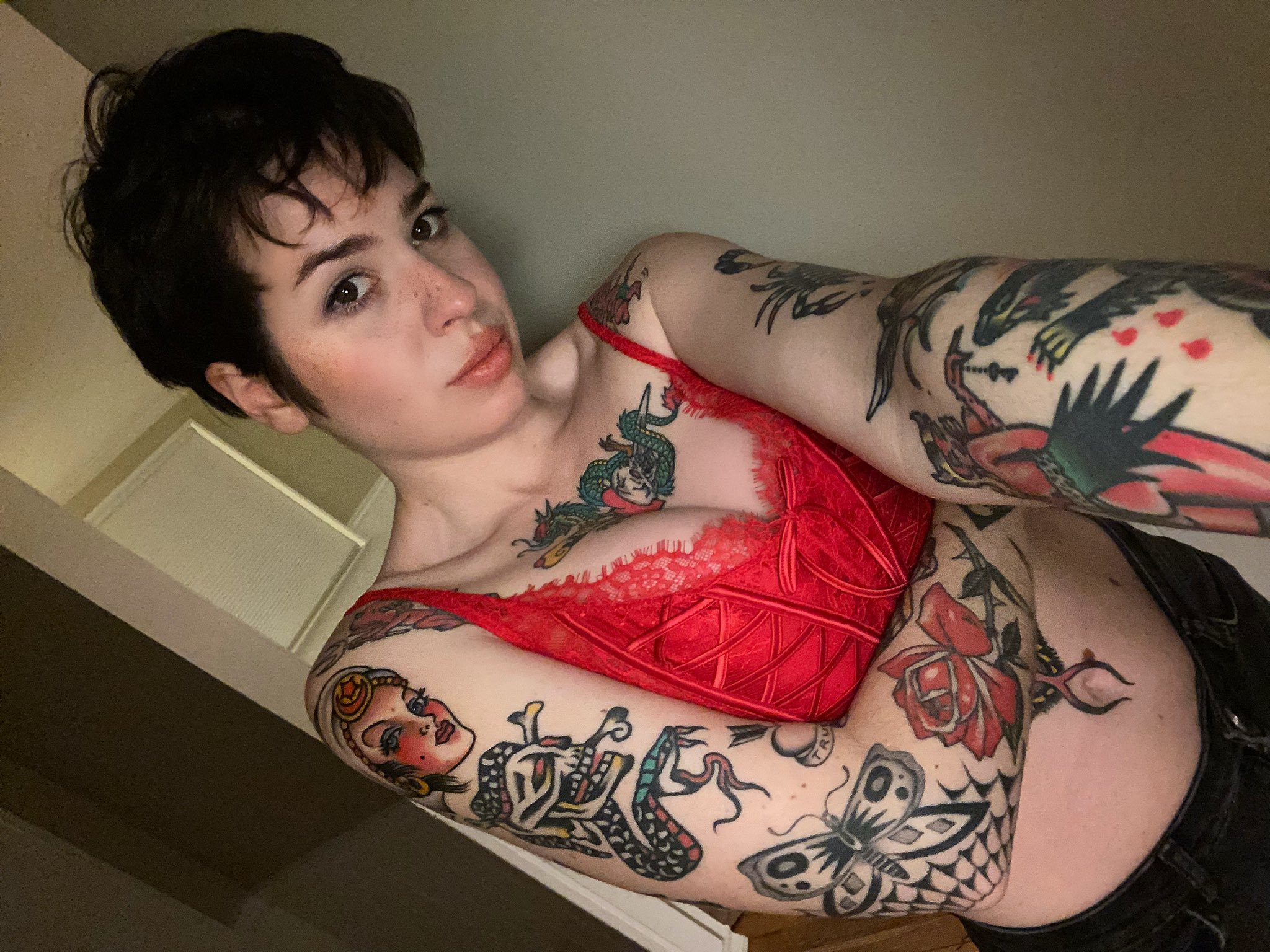 Anisa Jomha 