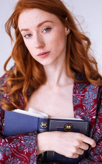 Alina Kovalenko YmZieiUI_o