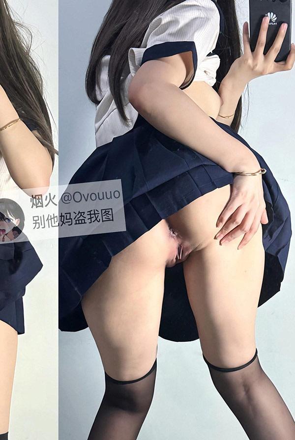 推特美女肉丝白虎小月儿+烟火尺度福利图集(23)