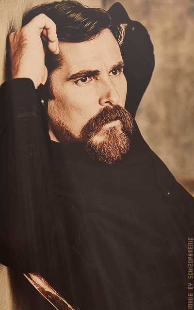 Christian Bale FfhdhiD4_o