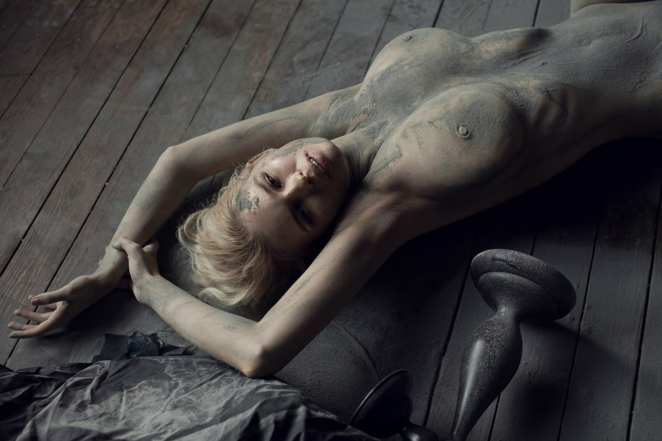 Юлия Логачева / Julia Logacheva nude and dirty by Zhak Mea Юлия Логачева / Julia Logacheva nude and dirty by Zhak Mea