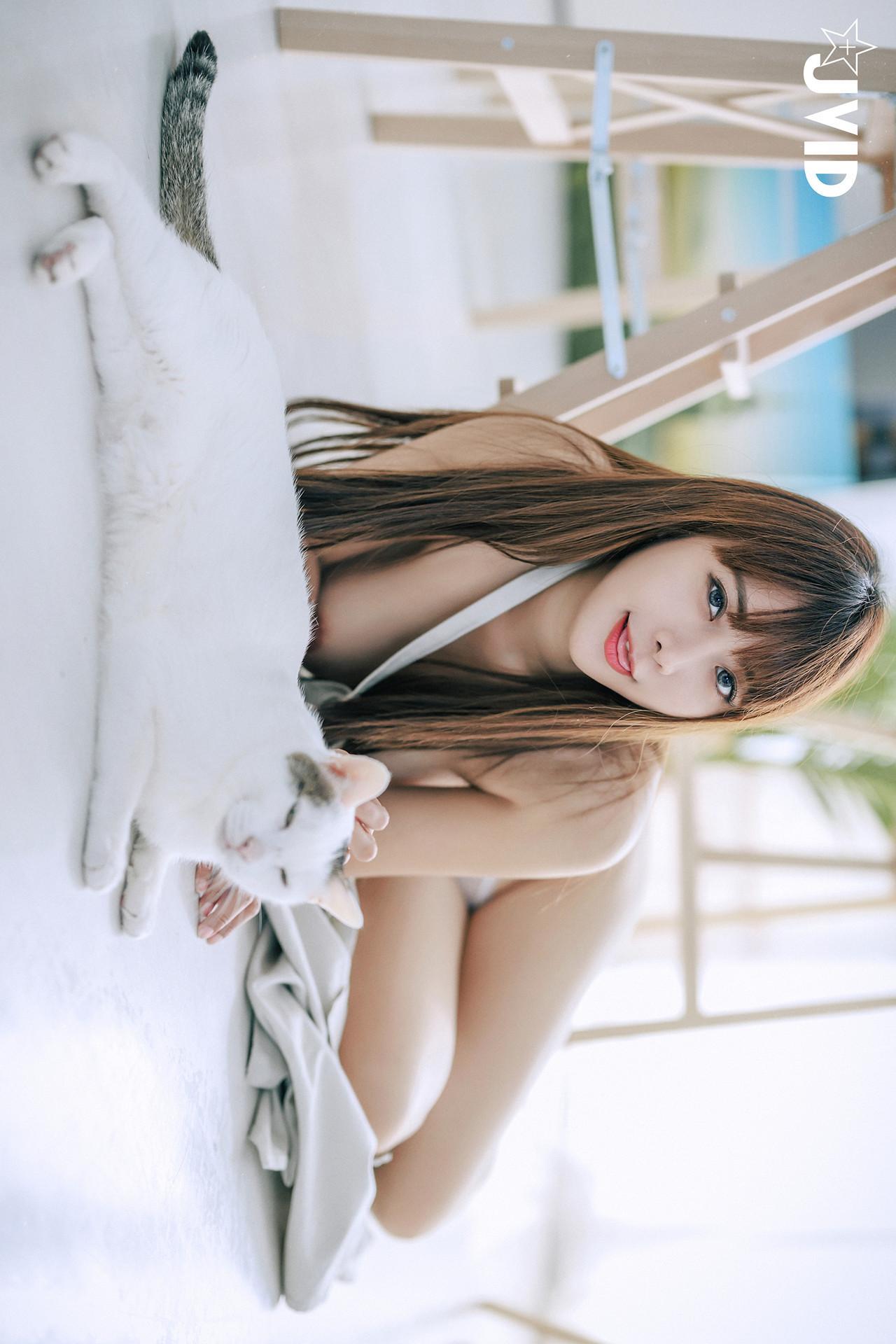 JVID Lele 乐乐 – 热爱榨精的漫画家-艺术家-生日限定尺度 Set.02(46)