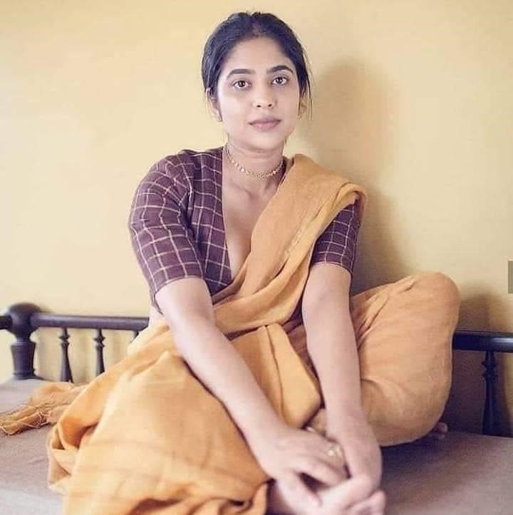 Tamil Sitting Nude