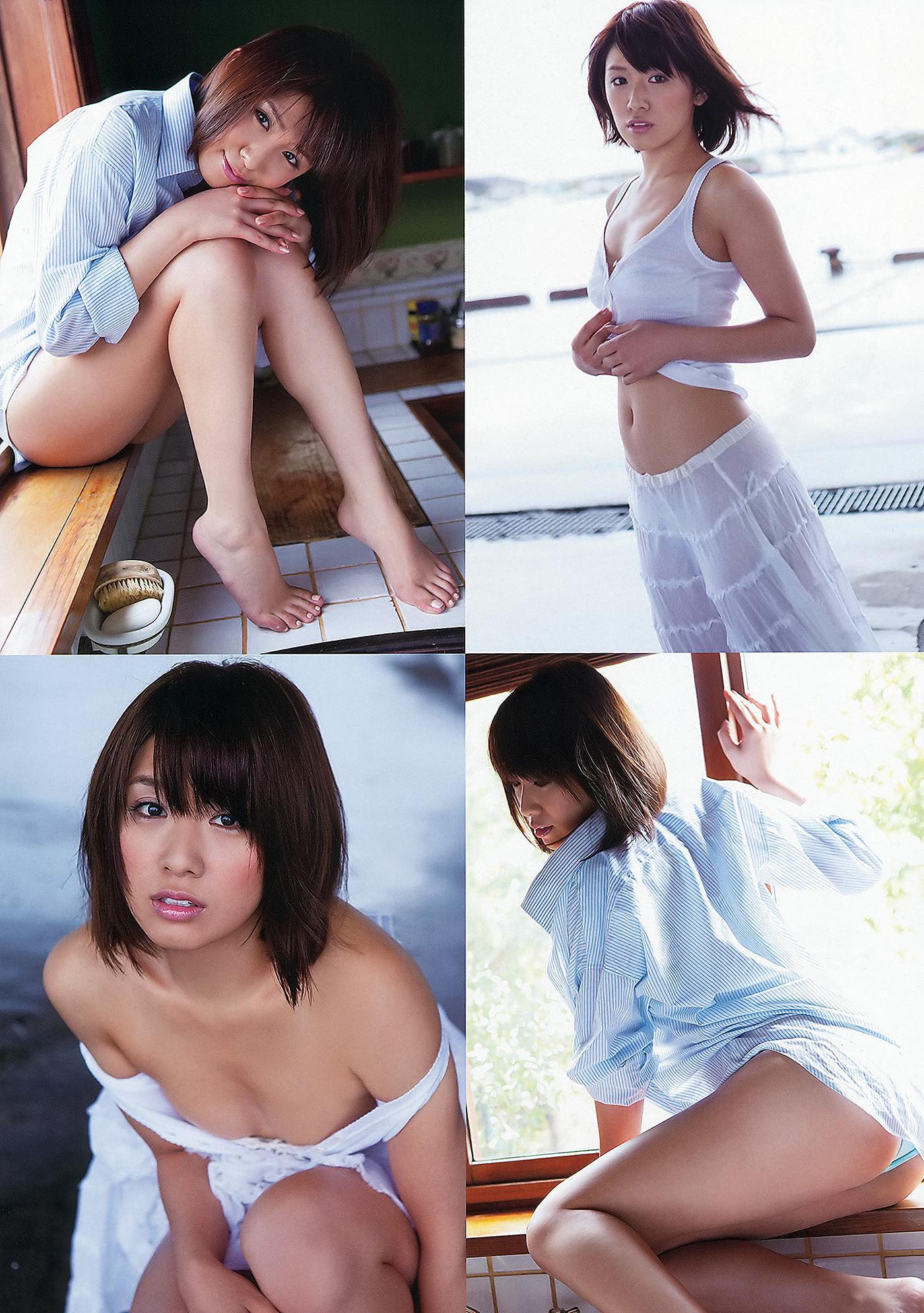 Ayaka Sayama 佐山彩香, Chika Tono 遠野千夏, Young Animal 2012 No.22 (ヤングアニマル 2012年22号)(12)
