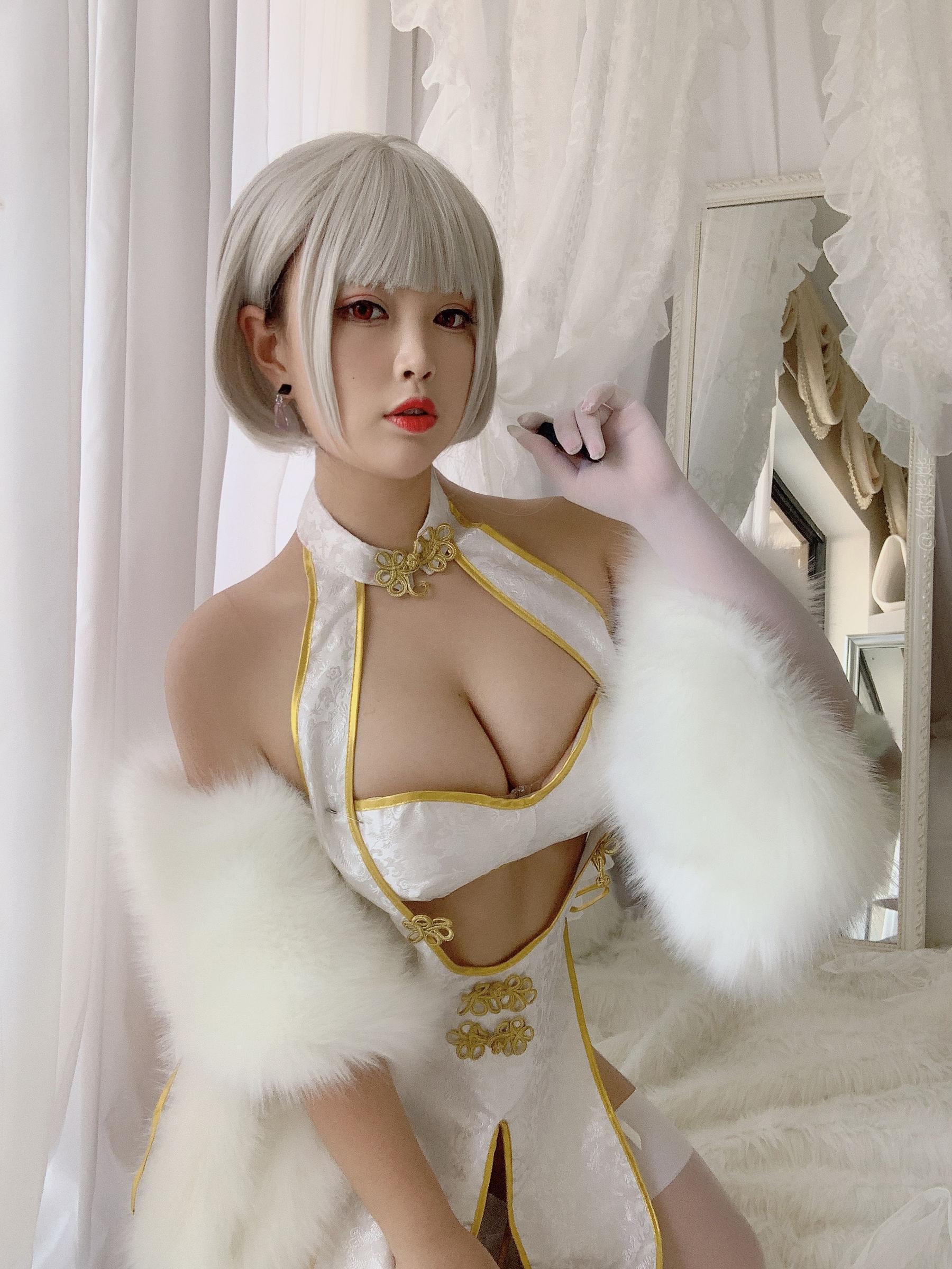 [美女Coser] -白烨- 《白旗袍》 写真集(11)