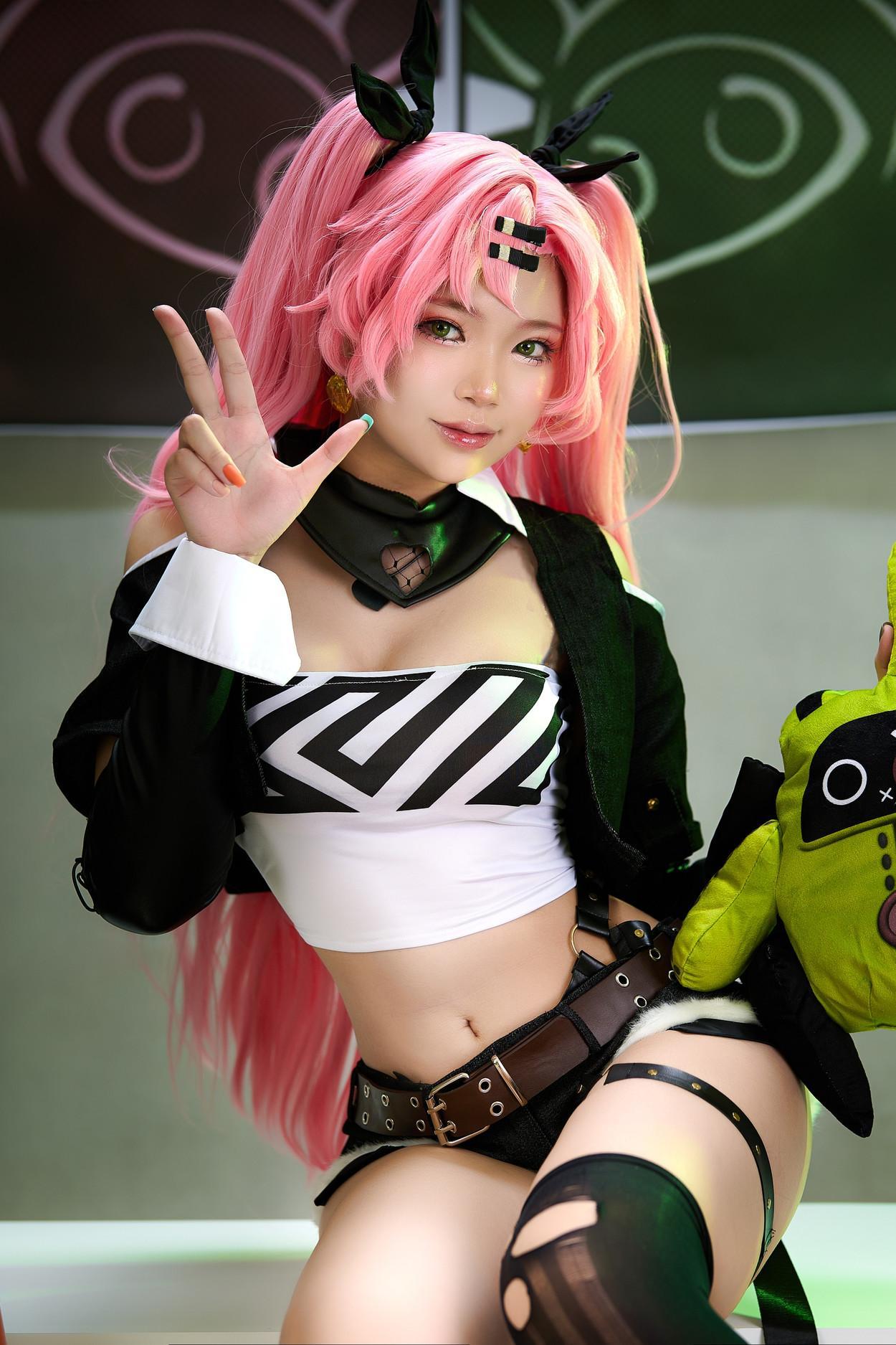 Cosplay ZinieQ Nicole Zenless Zone Zero(6)