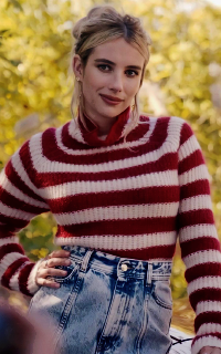 Emma Roberts DHdRx6qZ_o