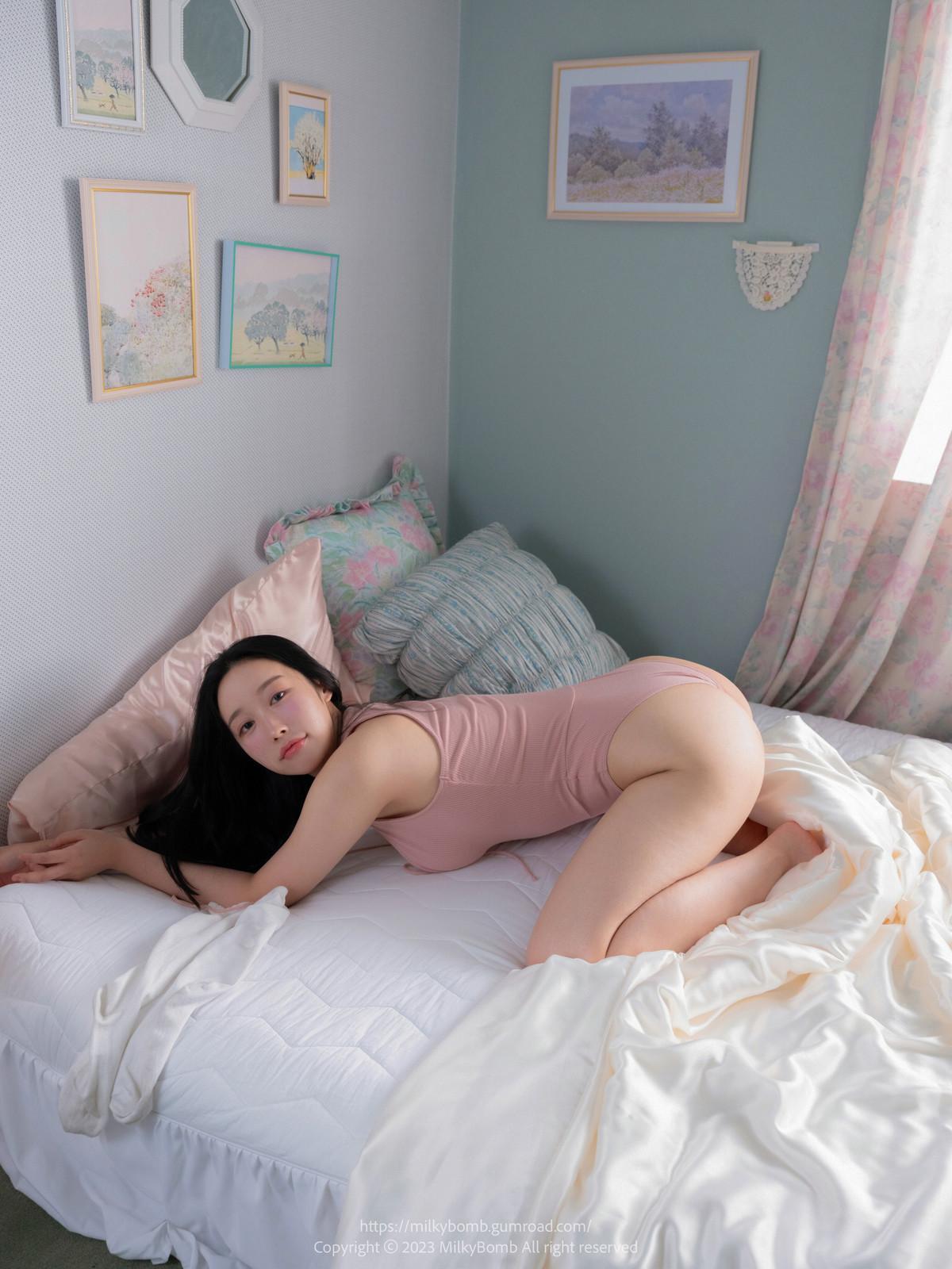 Seoe 박서이, [MilkyBomb] Pink Set.01(47)