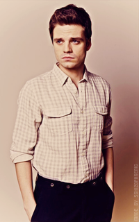 Sebastian Stan DEb69pq4_o