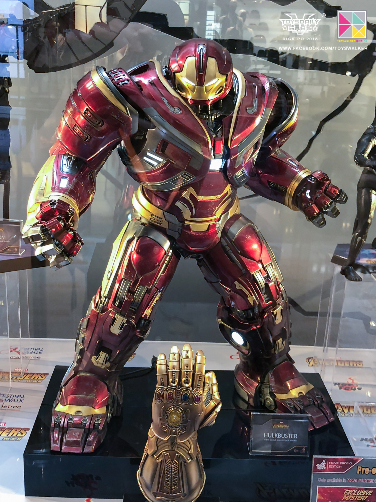 Exhibition Hot Toys : Avengers - Infinity Wars  PESU17Dk_o