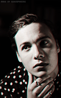 Frank Dillane RBKsXhL2_o