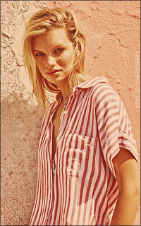 Nadine Leopold TO4GiFDf_o