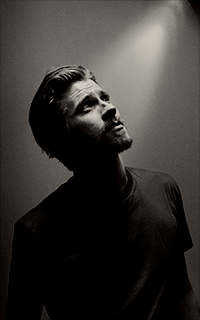 Garrett Hedlund NpgqSuDm_o