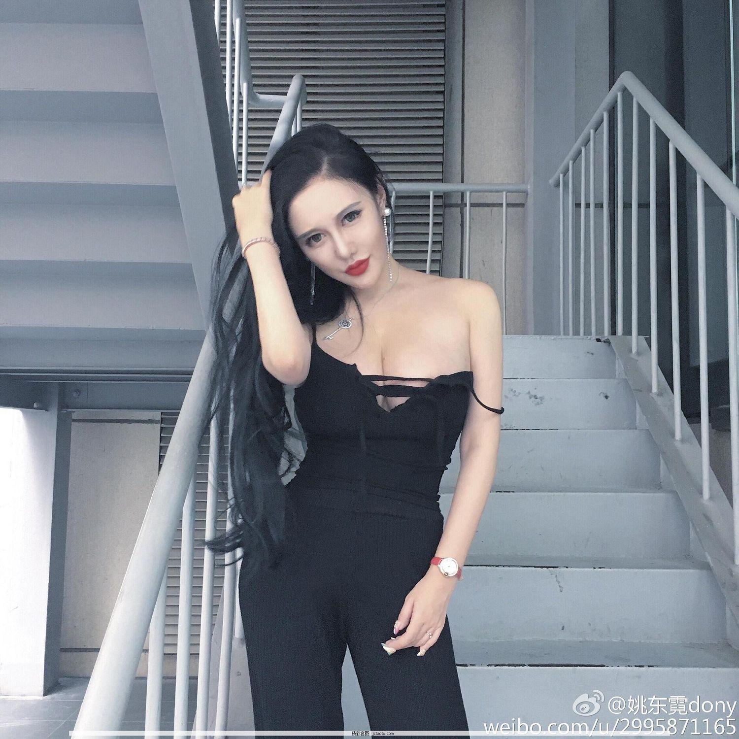 姚东霓dony 美艳轻熟女私房照诱惑写真图图片(16)