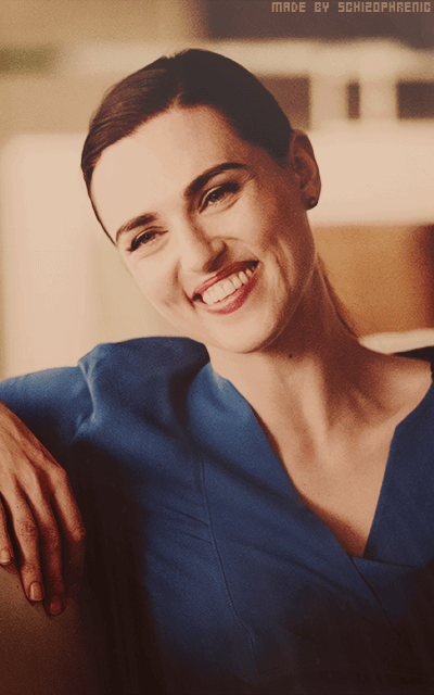 Katie McGrath LKz7znmD_o