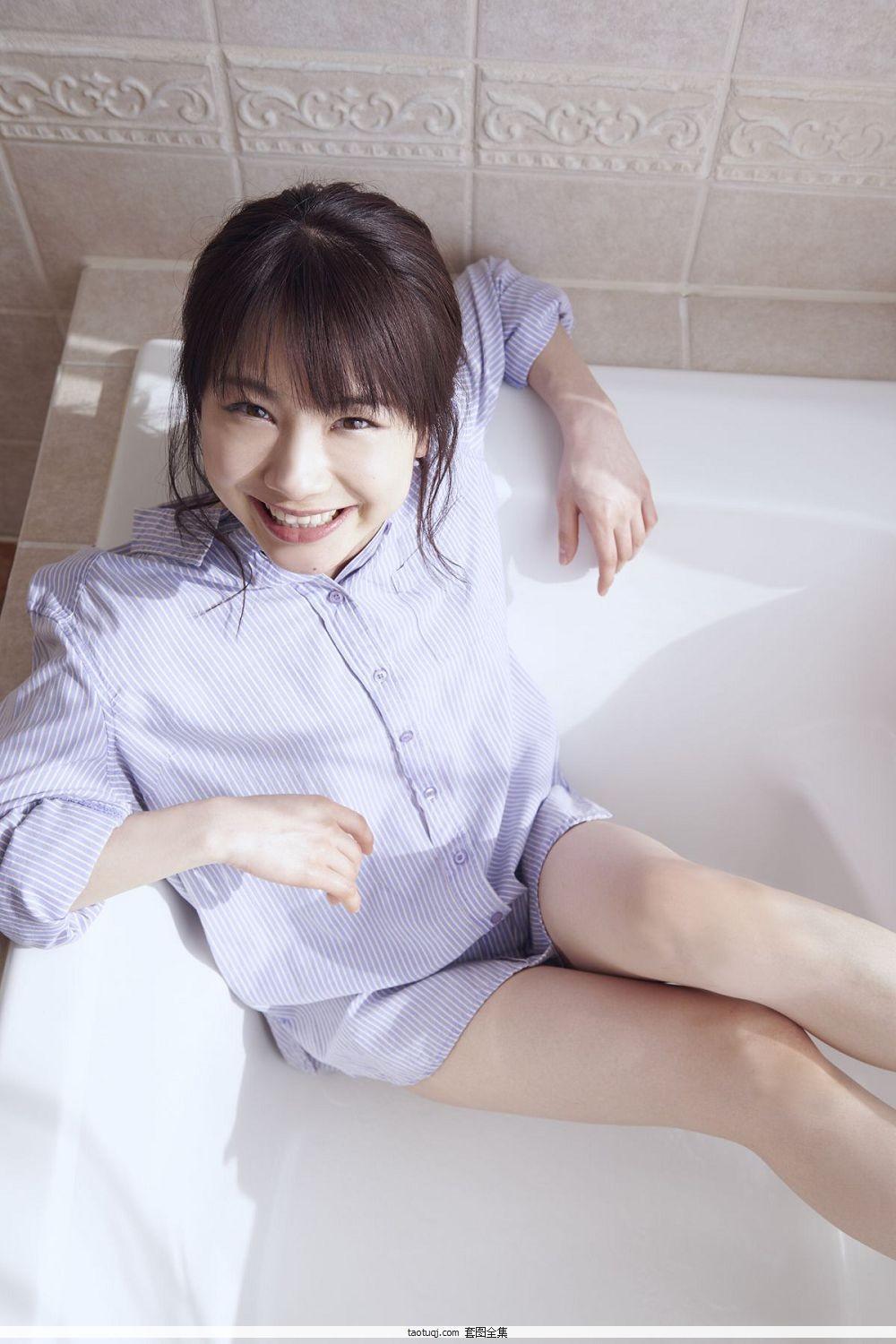 [H!P Digital Books写真] Vol.149 石田亜佑美 Ishida Ayumi(96)