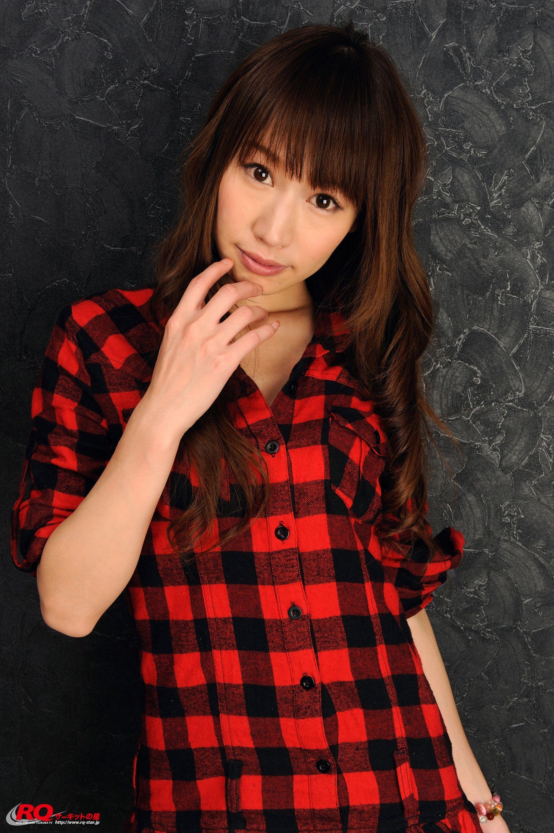 [RQ-STAR] NO.00107 山本里奈 Private Dress 写真集(11)