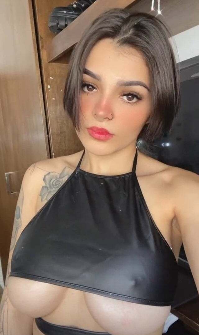 Karely ruiz