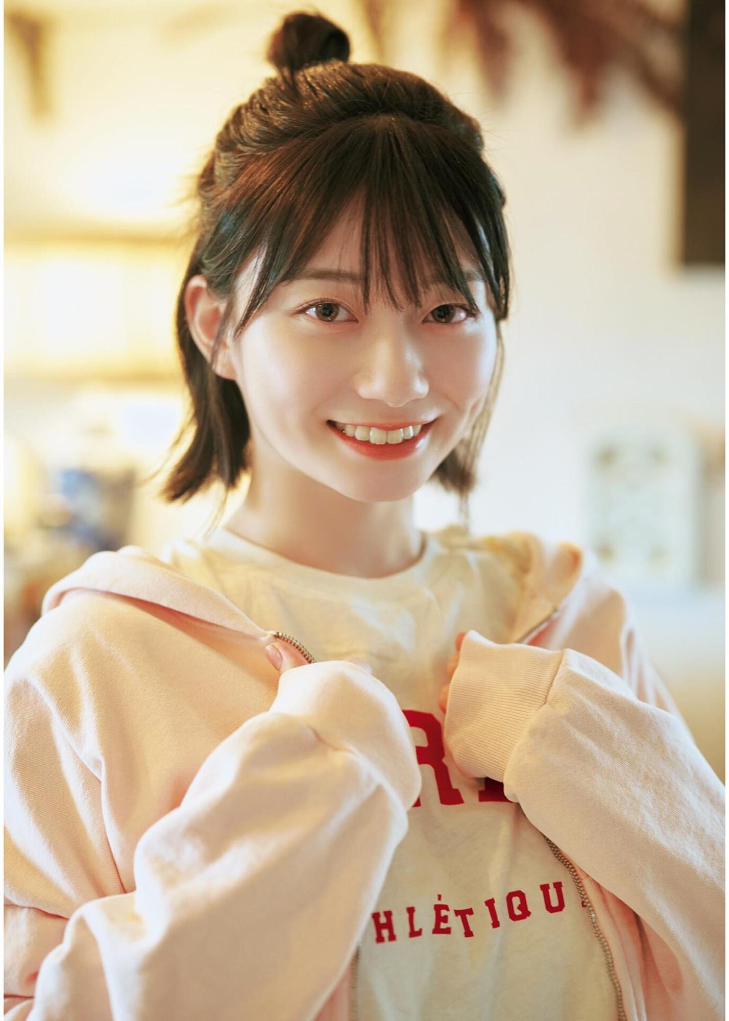 Kanna Seto 瀬戸環奈, 1st写真集 「Emerald」 Set.03(7)