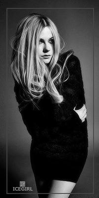 Avril Lavigne UV9iTuu1_o