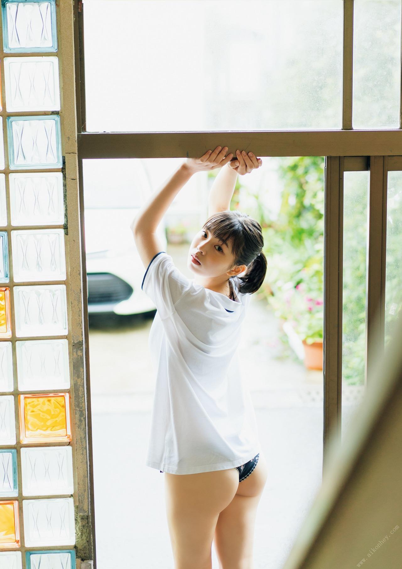 Hina Kikuchi 菊地姫奈, １ｓｔ写真集 はばたき Set.02(9)