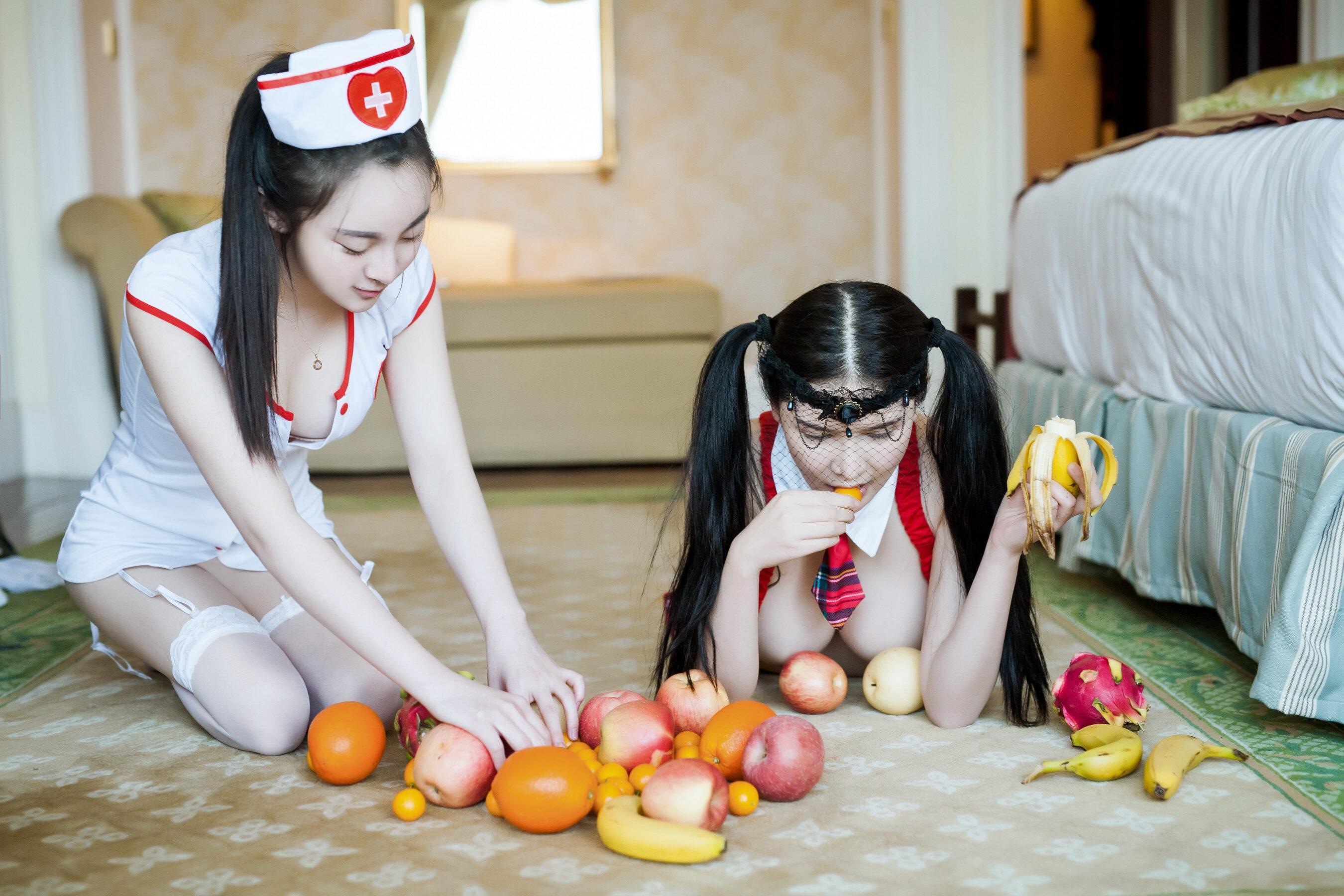 国模人体 李丽莎&顾欣怡《姐妹》(111)