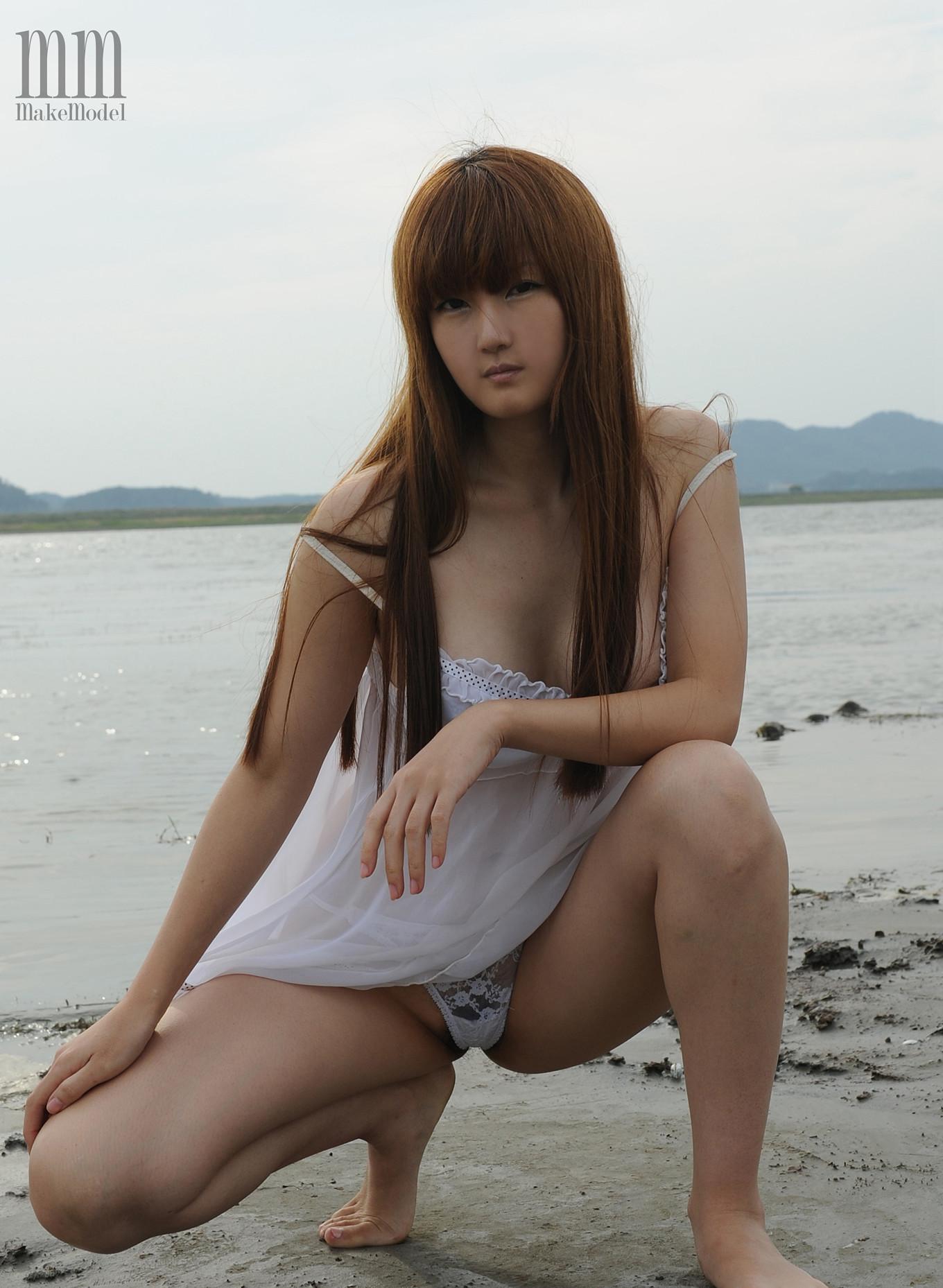 MakeModel Gahee 가희 – 강가에서 이러시면(33)
