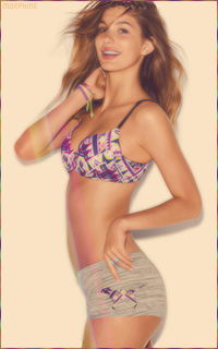 Camila Morrone SLv84tq8_o