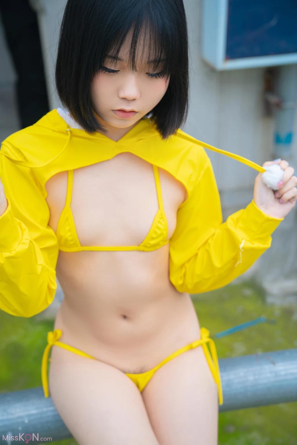 Coser@一只小栗奈: 天台小雨衣 (169 photos )(167)