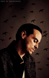 Andrew Scott JDd7TZBH_o