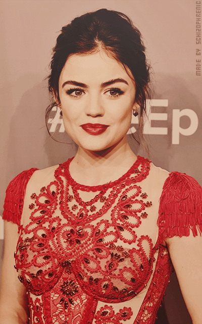 Lucy Hale 3uYsNgQd_o