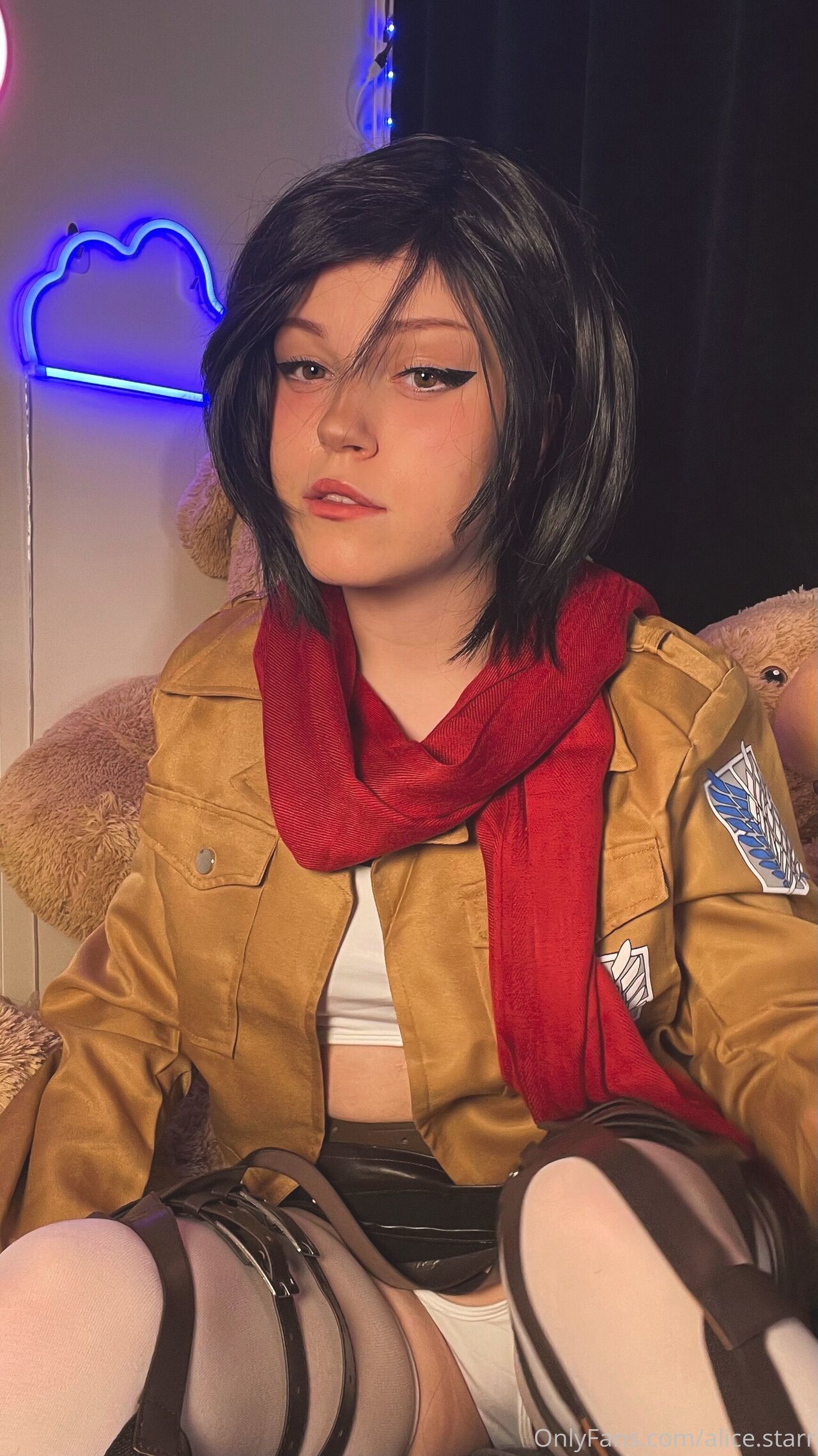 Alice Starr - Mikasa Ackerman