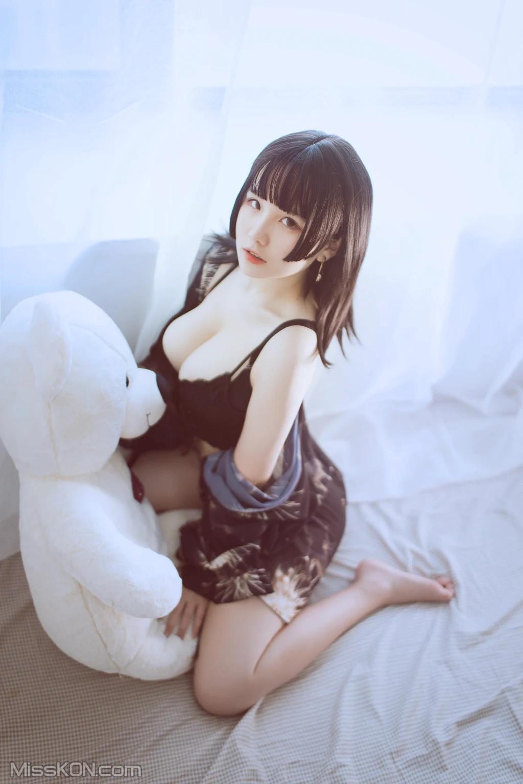Coser@阿半今天很开心: 黑色吊带 (23 photos)(22)