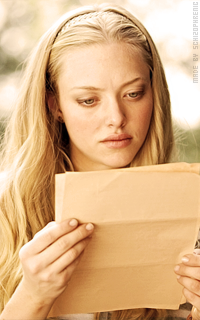 Amanda Seyfried PsWA4haQ_o