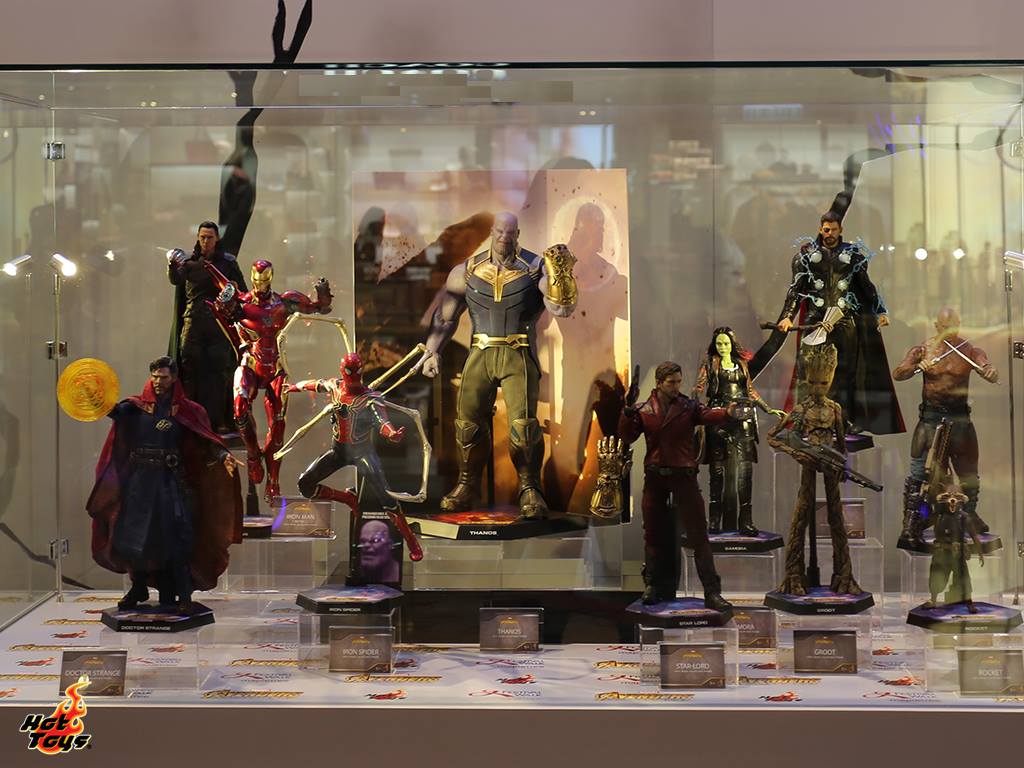 Exhibition Hot Toys : Avengers - Infinity Wars  6WiDYwOe_o