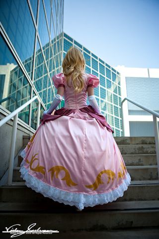 The Best Princess Peach Cosplay