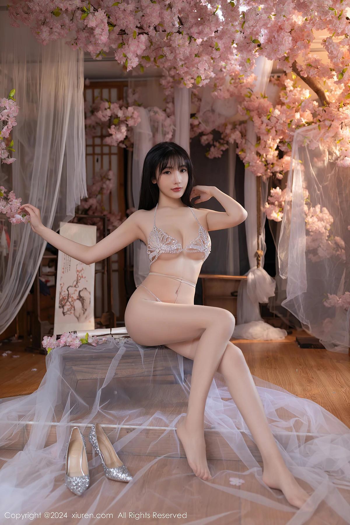 XiuRen秀人网 No.8807 陆萱萱LuXuanXuan(59)
