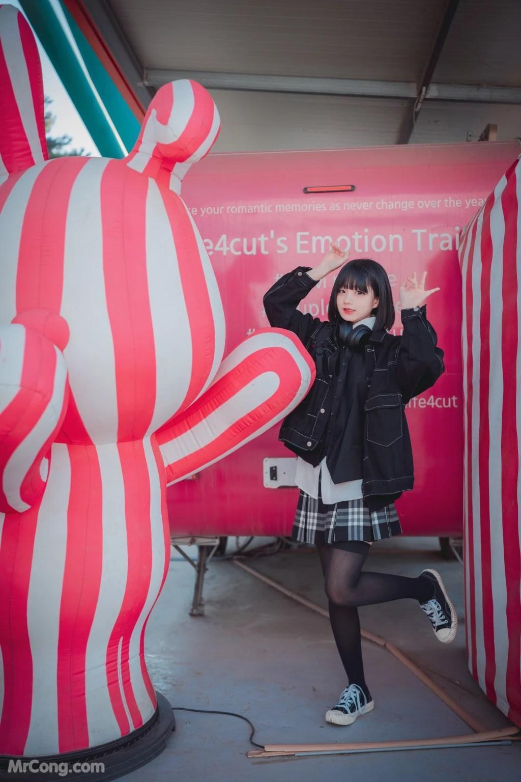 DJAWA Photo - Jeong Jenny (정제니): "Theme Park Girl" (162 photos)(126)