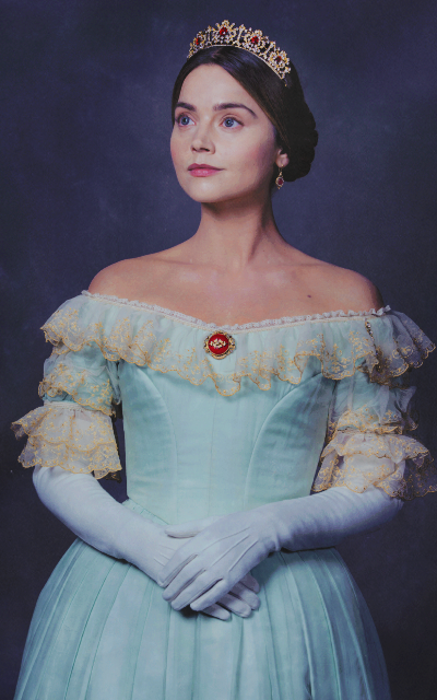 Jenna Coleman ILwemOPq_o