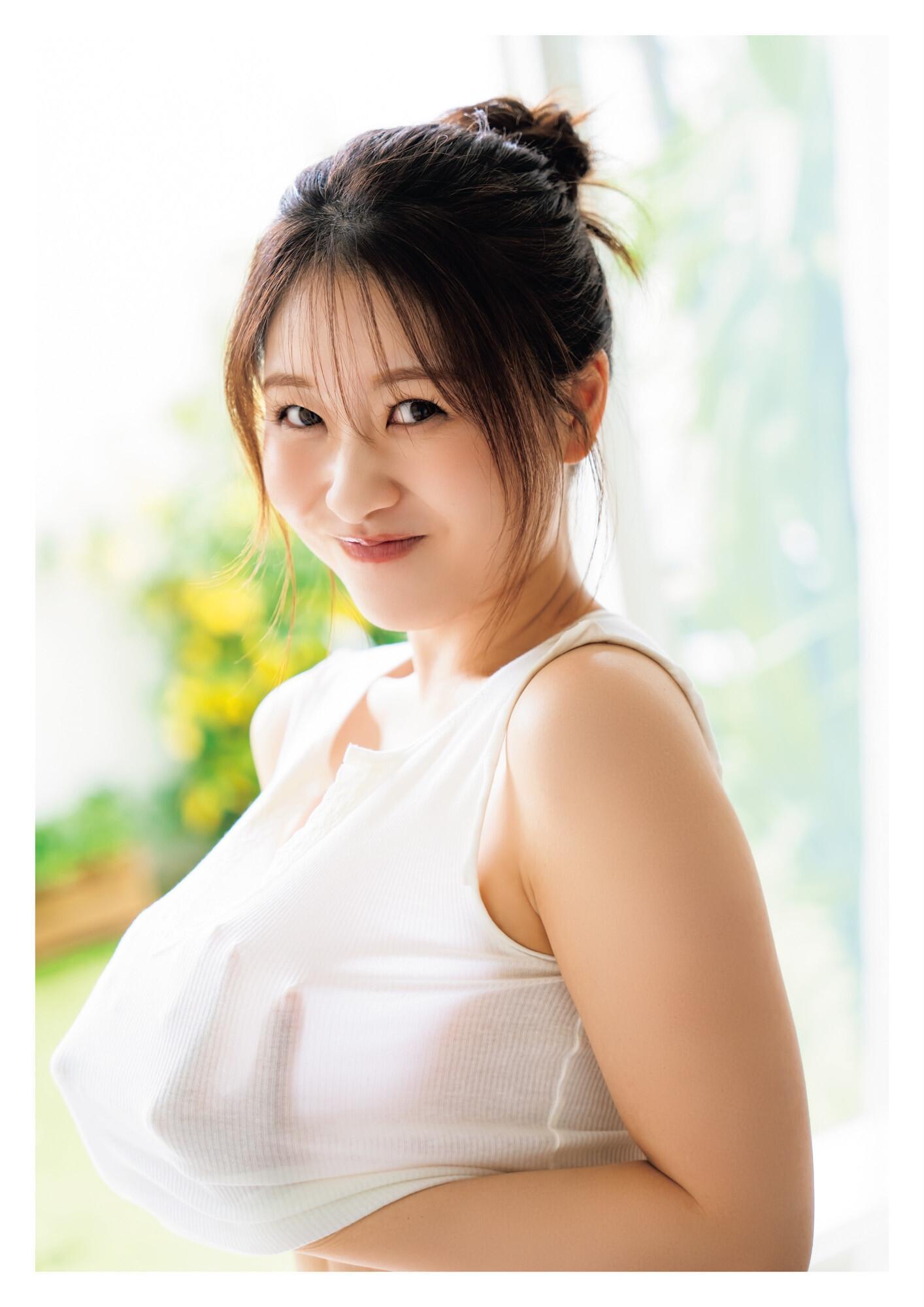Chiyori Nakanishi 中西智代梨, 1st写真集 「ちより日和」 Set.01(16)