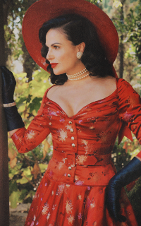 Lana Parrilla 9fxJr0Sg_o