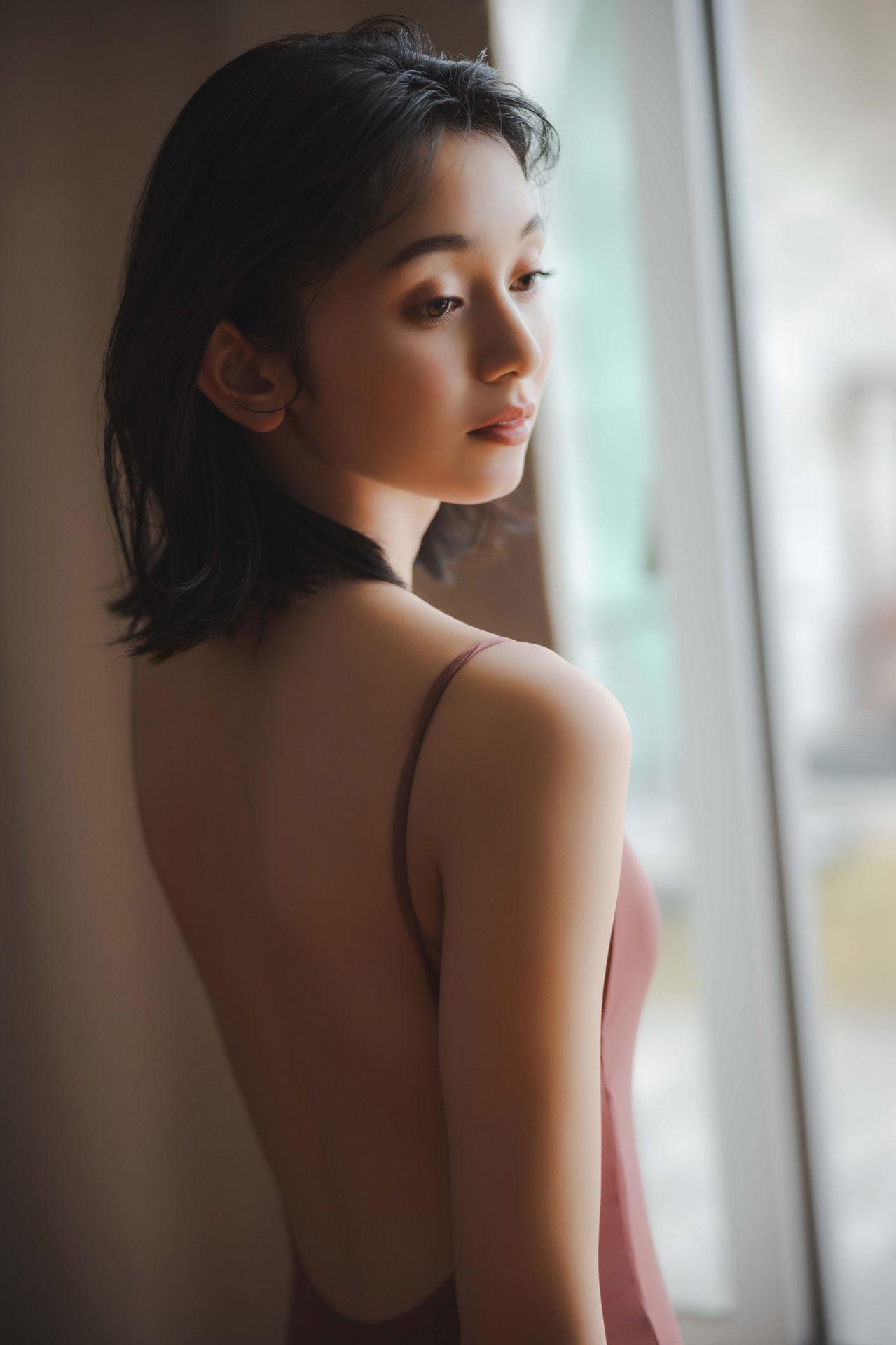 Fuuka Kumazawa 熊澤風花, ＦＲＩＤＡＹデジタル写真集 『二十歳になったから』 Set.03(20)