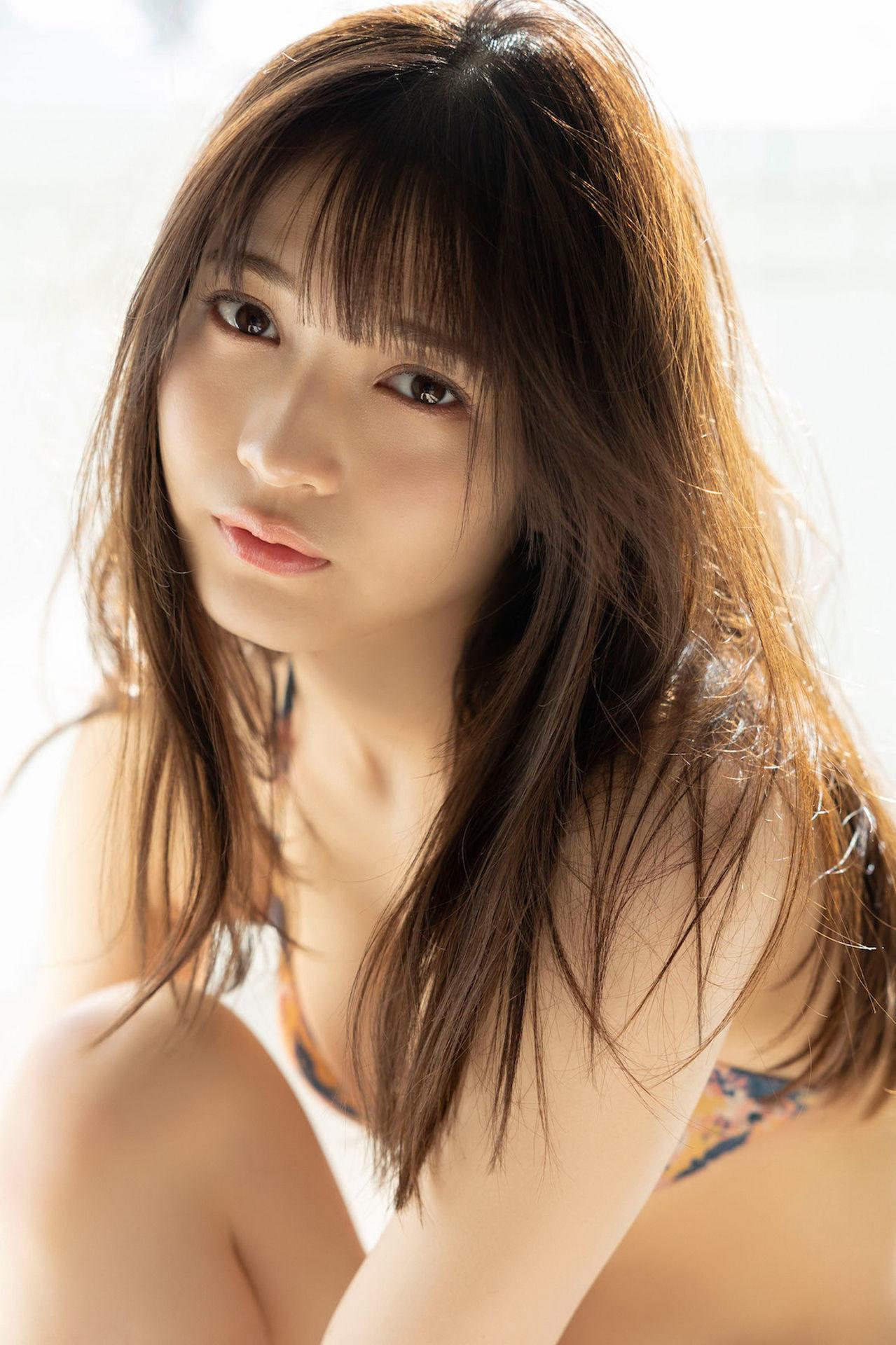 Nanako Kurosaki 黒嵜菜々子, ＦＲＩＤＡＹデジタル写真集 「少女卒業　Vol.1」 Set.02(27)