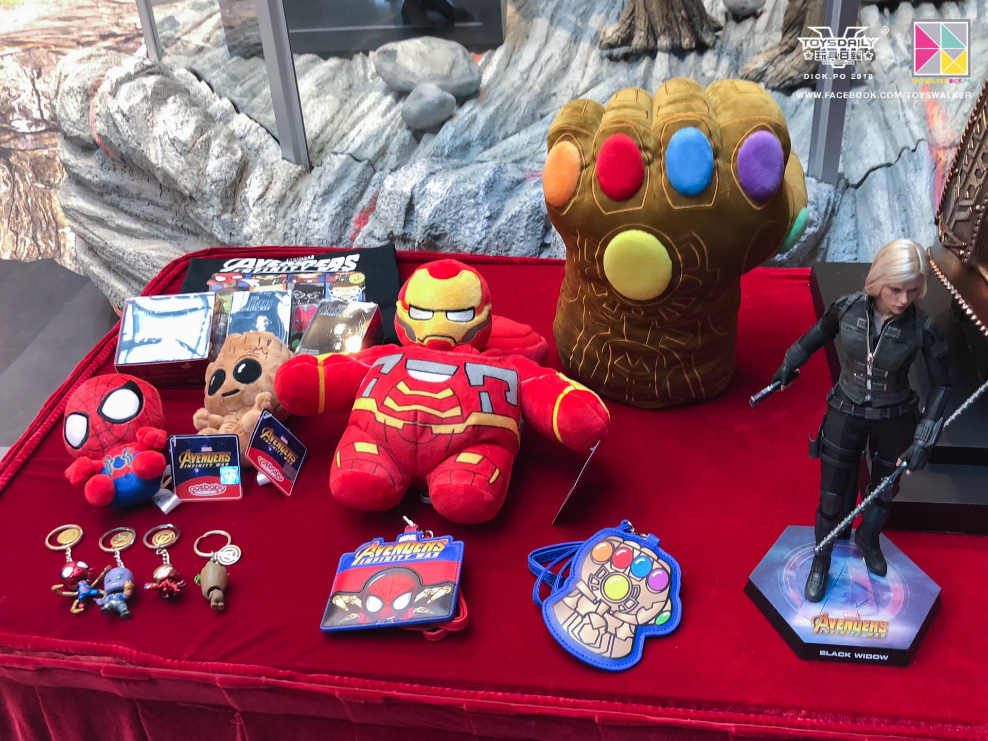 Exhibition Hot Toys : Avengers - Infinity Wars  6gu6AKFN_o