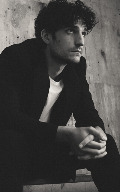 Louis Garrel O1tAYHY2_o